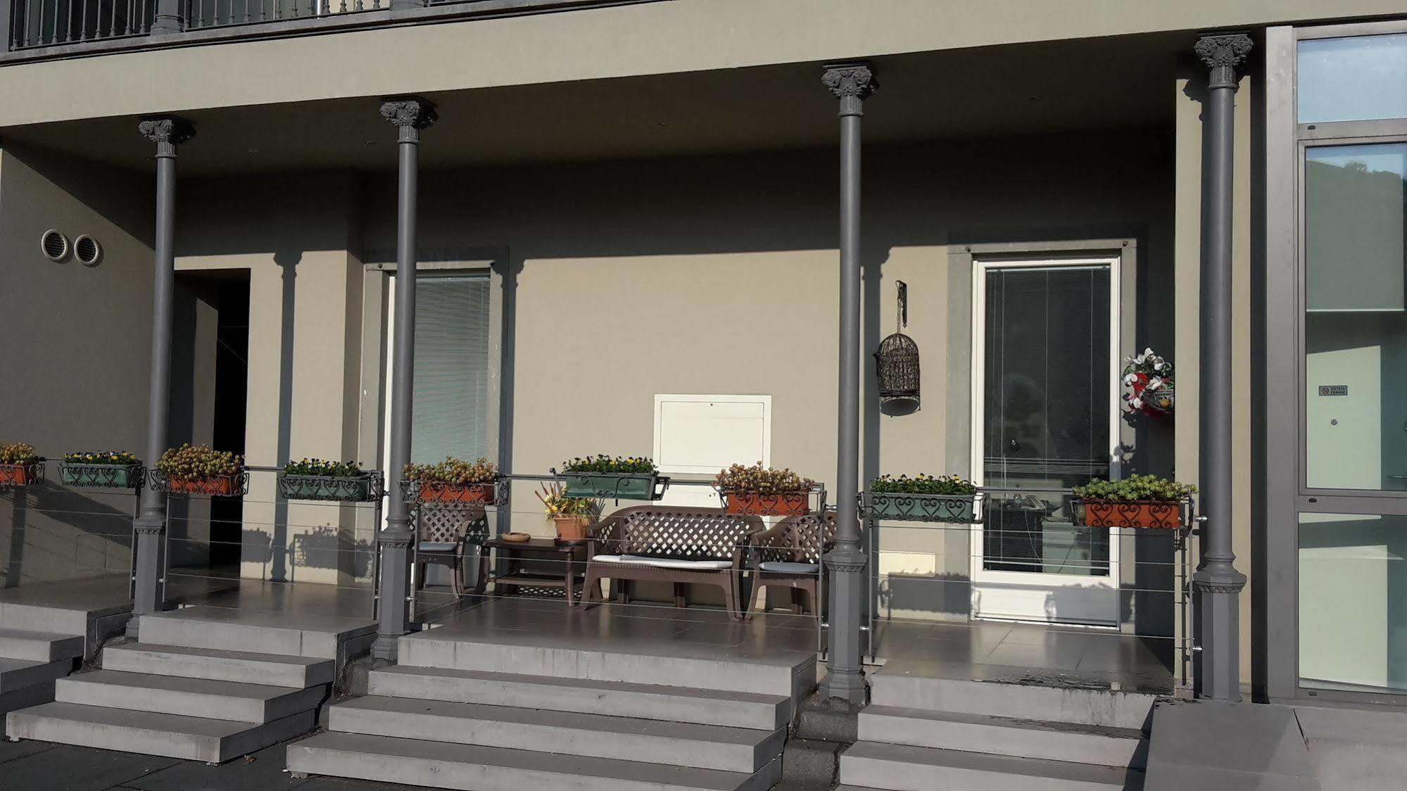 Hotel Airport Station Bergamo Exterior foto
